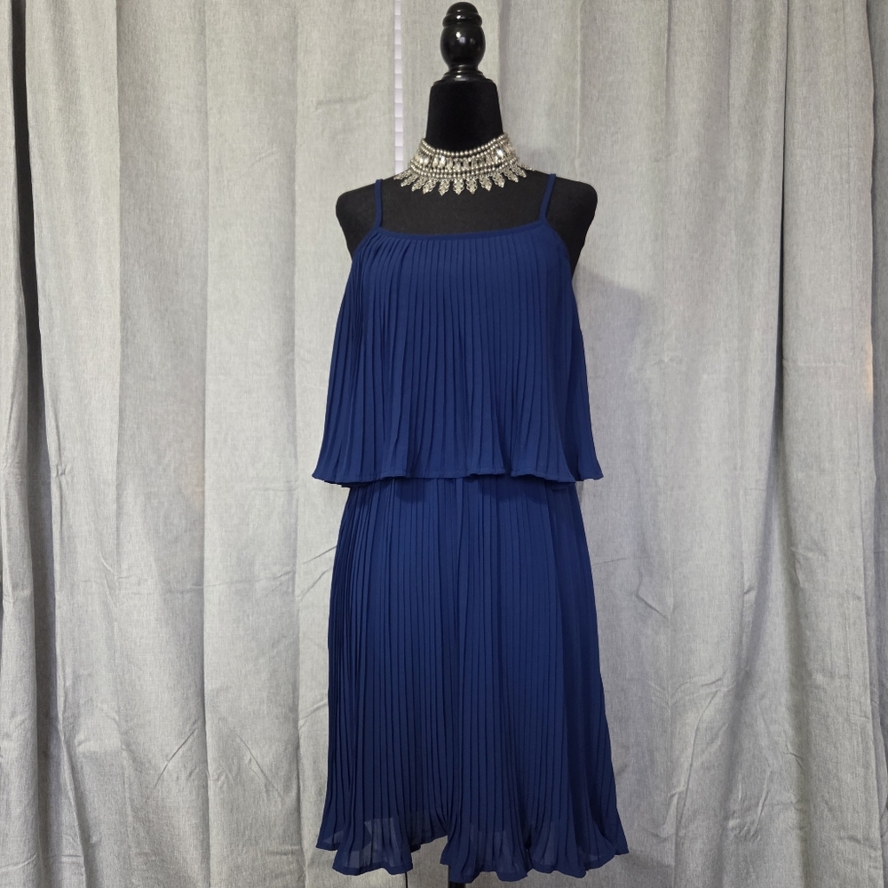 Lulus Navy Blue Tiered Pleated Midi Party Dress Size S